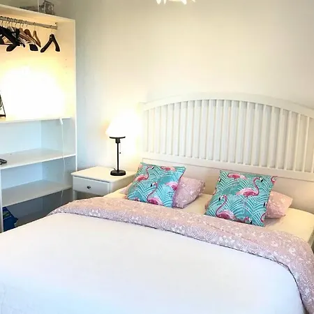 Stunning 6-bed In Villa Etoy